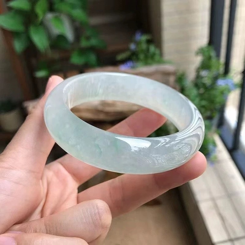 Jade armband voor vrouwen, ron - Bracelets recensie en prijs