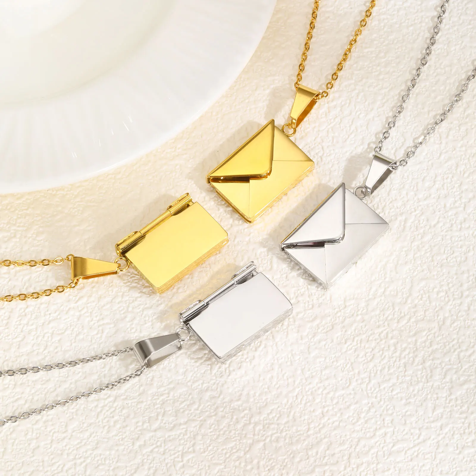 Gepersonaliseerde foto medaill - Custom Name Necklace Stainless Steel recensie en prijs