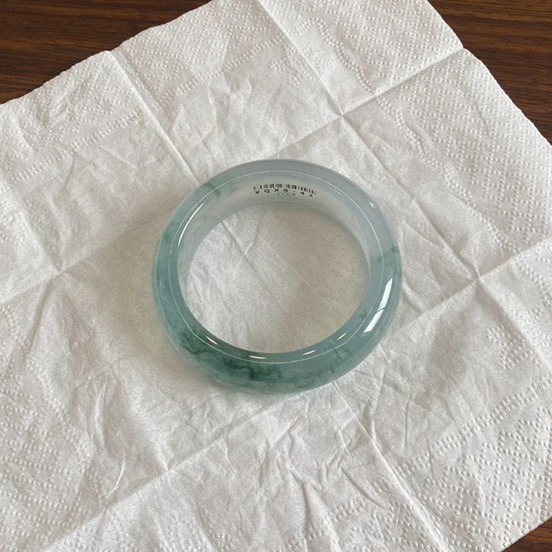 IJs-Burmaanse Jadeiet Armband  - Bracelets recensie en prijs