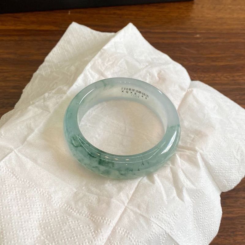 IJs-Burmaanse Jadeiet Armband  - Bracelets recensie en prijs