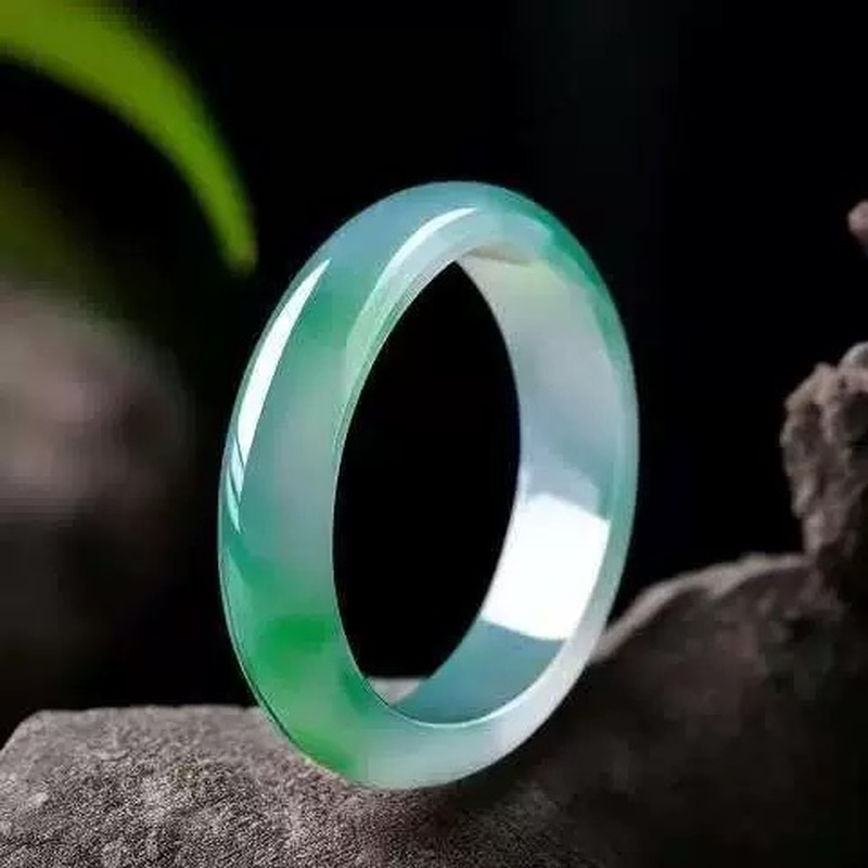 Myanmarese jadeiet armband, ij - Bracelets recensie en prijs